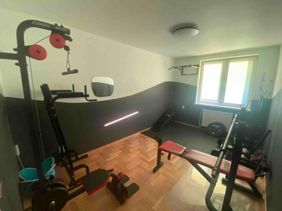 Apartament Przytulny Dom z Kominkiem i Siłownią blisko Zatoki Reda Zewnętrze zdjęcie