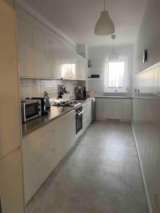 Apartament Przytulny Dom z Kominkiem i Siłownią blisko Zatoki Reda Zewnętrze zdjęcie